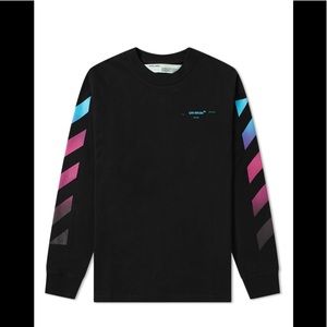 Off White tshirt long sleeves Retail $390